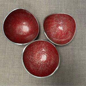 SIMPLY DESIGNZ Organic Serveware 3-pcs Textured Enamel Aluminum Bowls #0610255B